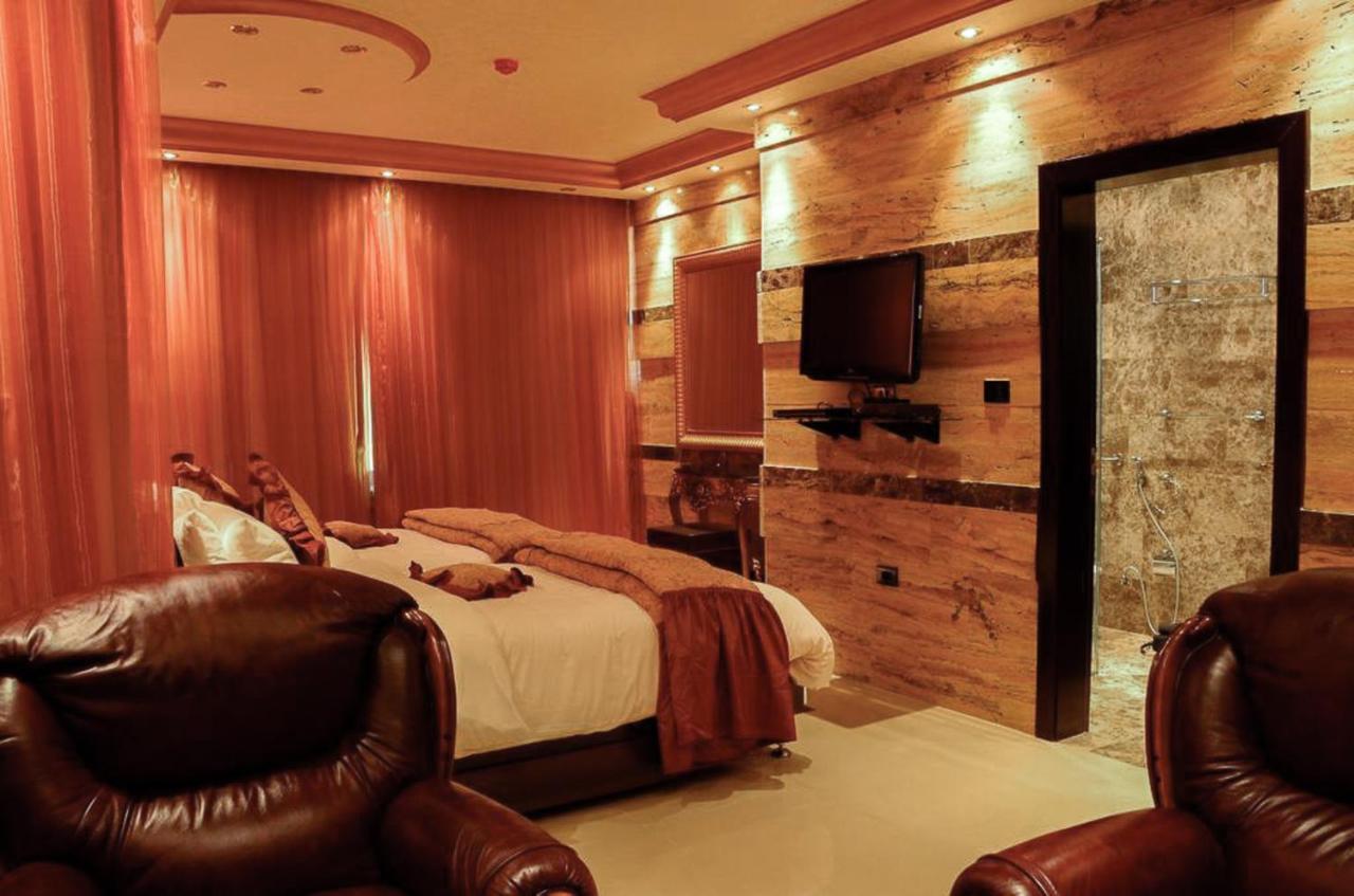 Jad Hotel Suites Amman Zewnętrze zdjęcie