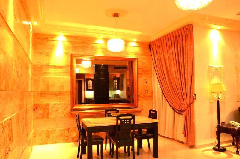 Jad Hotel Suites Amman Zewnętrze zdjęcie
