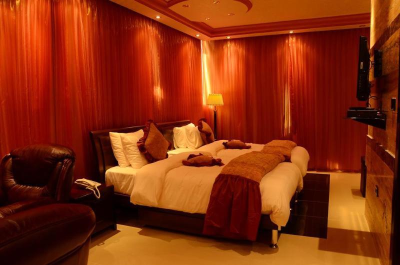Jad Hotel Suites Amman Zewnętrze zdjęcie
