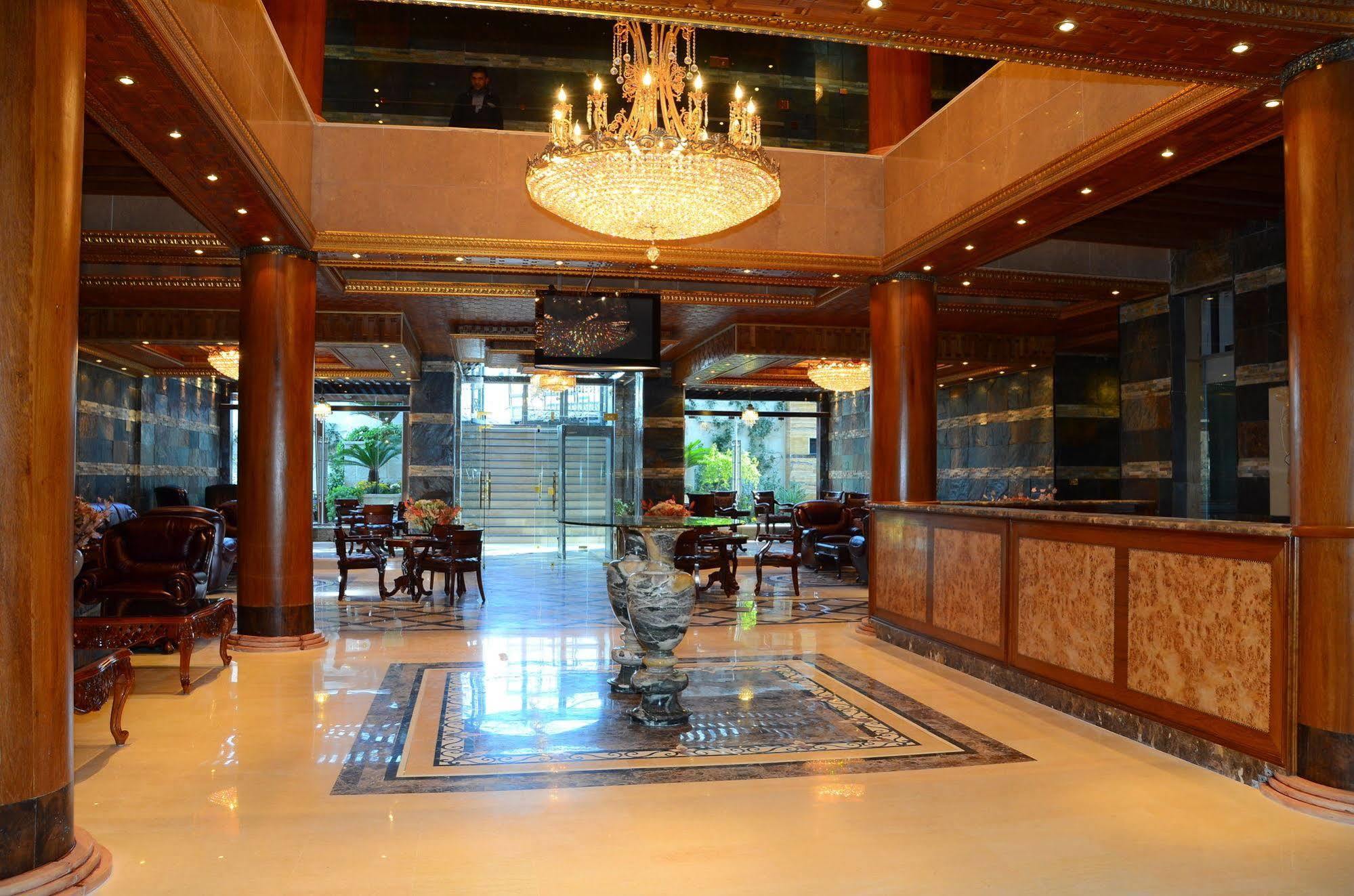 Jad Hotel Suites Amman Zewnętrze zdjęcie