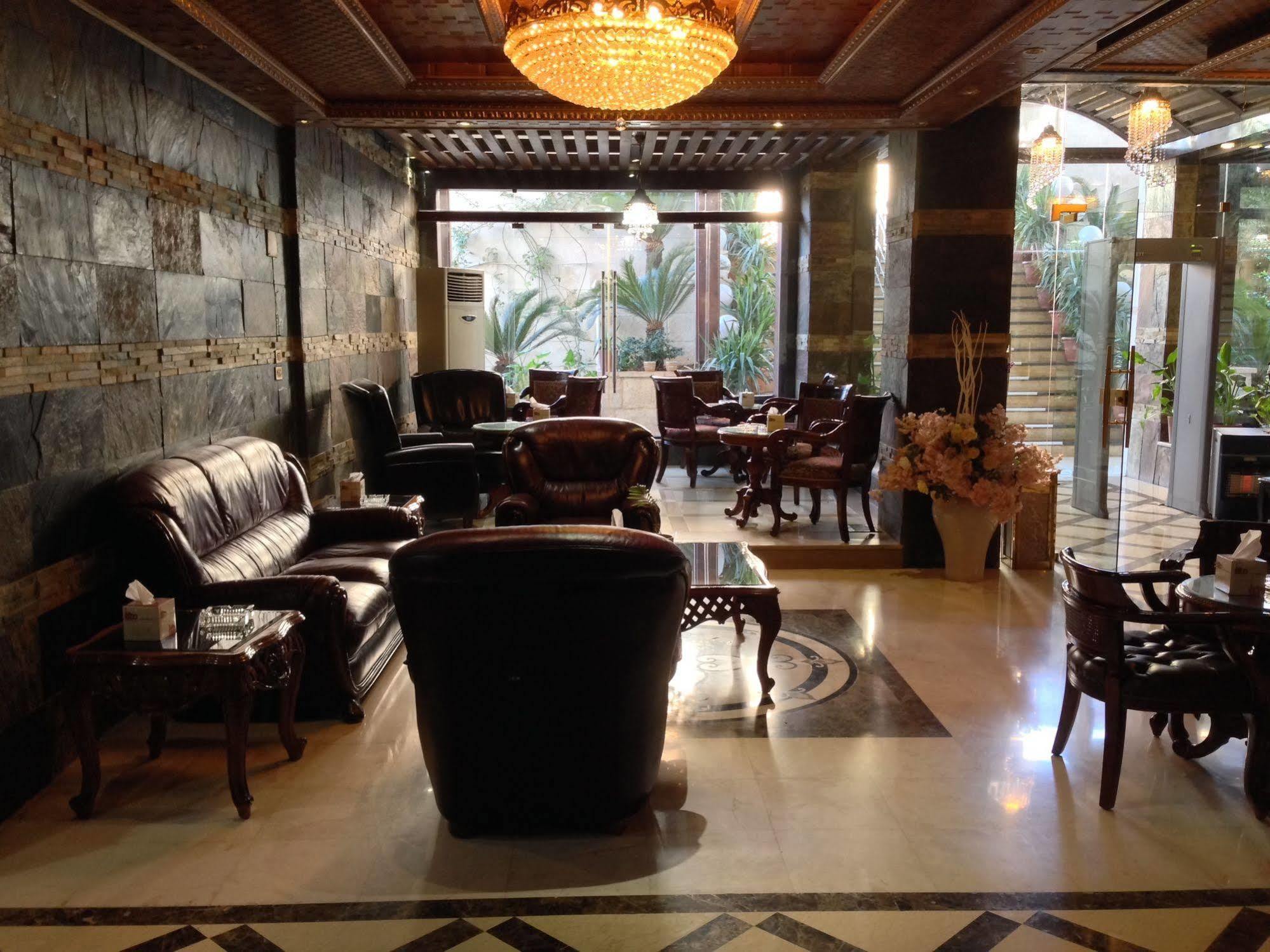Jad Hotel Suites Amman Zewnętrze zdjęcie