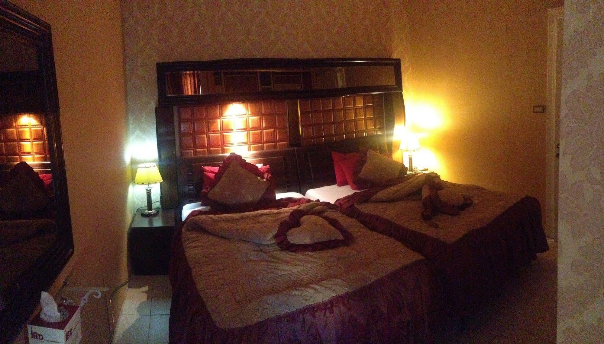Jad Hotel Suites Amman Zewnętrze zdjęcie